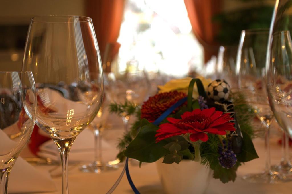 Hotel Restaurant Baeren Фройденщат Екстериор снимка